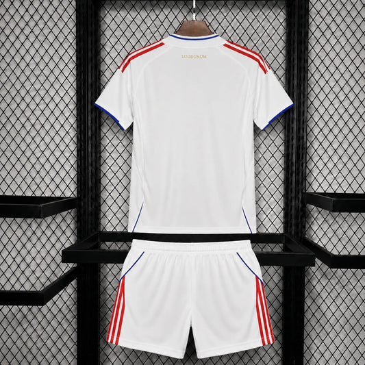 Kit Enfant Real Madrid 2025/26