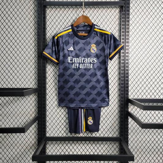 Kit Enfant Real Madrid 2024/25
