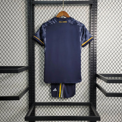 Kit Enfant Real Madrid 2024/25